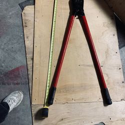 RIDGID 42” EXTREME DUTY BOLT CUTTER USA