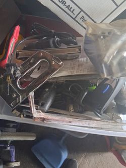 Tote  of tools