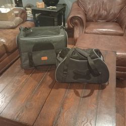 Pet Carriers 