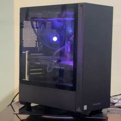 GAMING RTX PC JUST DROPPED!