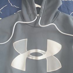 Under Armour Big Logo Men’s Hoodie Size Small . Color Gray…. Pre  Owned 