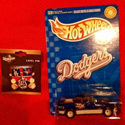 2025 World Series Dodgers Pin Limited 300 Hot Wheels