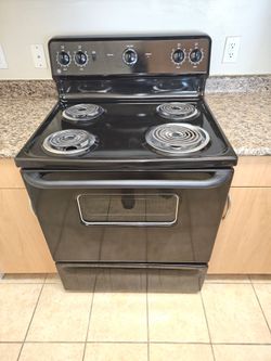 GE Range $150