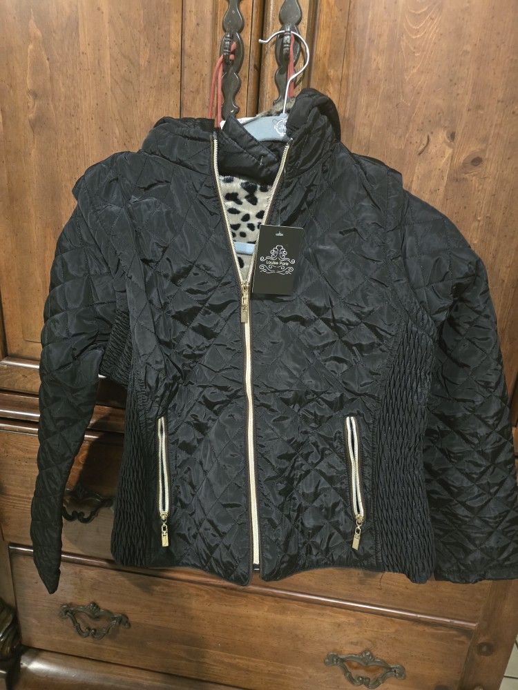 Women's Jacket With Hoodie