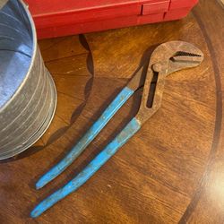 Vintage 460 Channellock 16" Long Straight Jaw Tongue & Groove