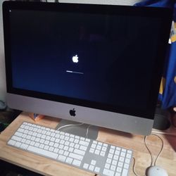 iMac 21.5-Inch, Late 2015. Intel Core I5, 8GB DDR3, INTEL IRIS PRO GRAPHICS, GREAT CONDITION!