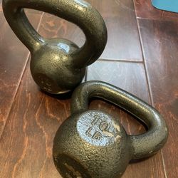 Pair Of 10lb Dumbbells 