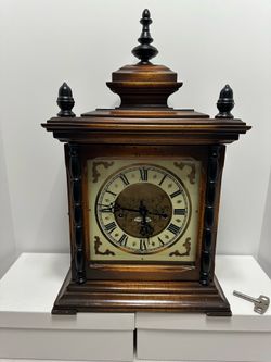 Vintage Mantel Clock | PF Bollenbach Face | Franz Hermie 340-020 clock movement| Chimes with Key