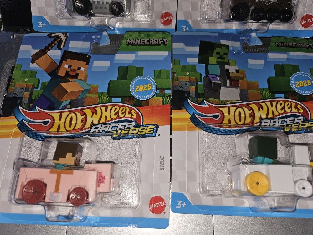 Hot Wheels RacerVerse Die-Cast Vehicle Minecraft Driver SET OF 4 $40