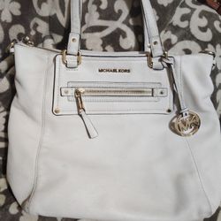 Authentic Cream Large Michael Kors Purse