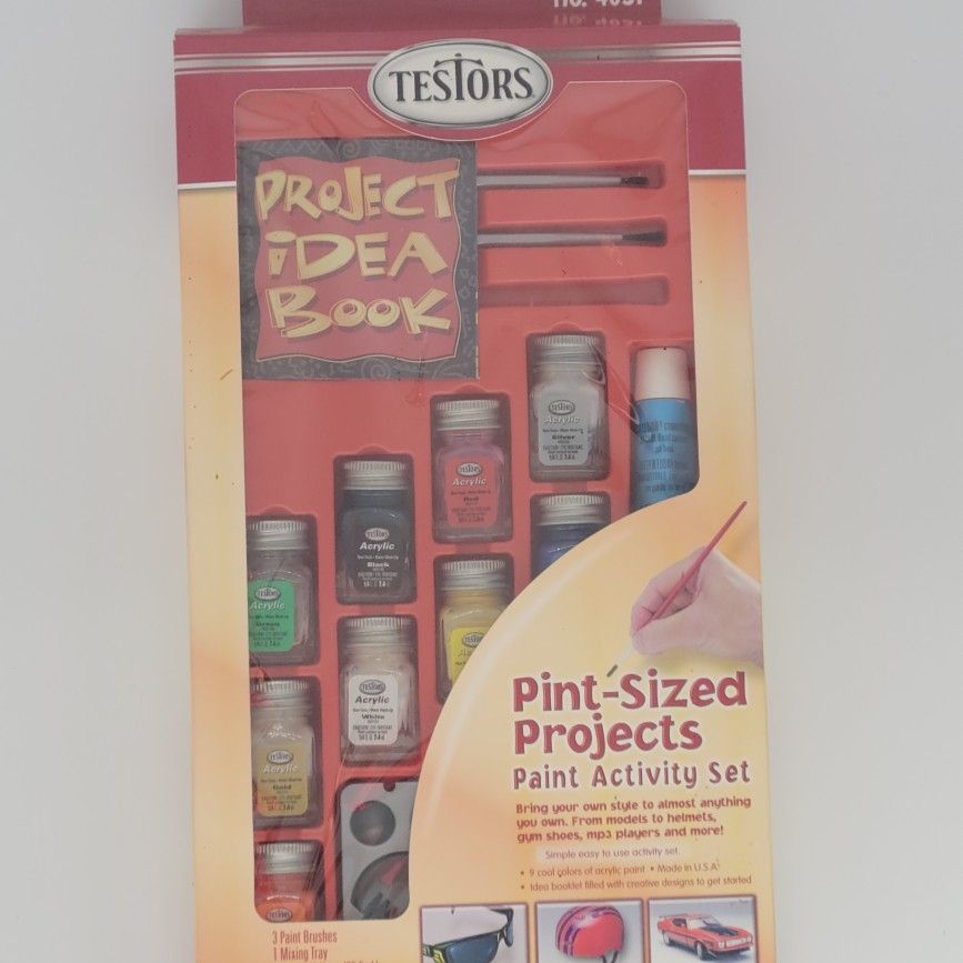 testors enamel paint set! for Sale in Englewood, CO - OfferUp