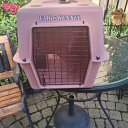 Pet Dog / cat Kennel 