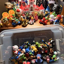 Big Super Mario Brother Lot With Castle 
