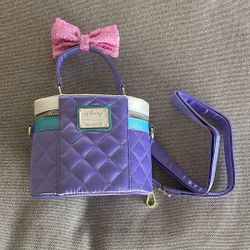 Disney Daisy Duck Crossbody Bag NEW