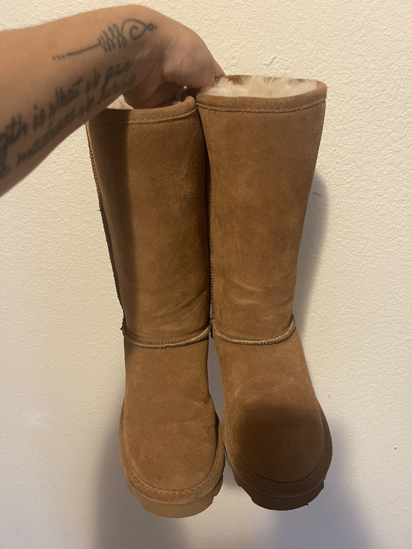 Bearpaw Brown Boots 