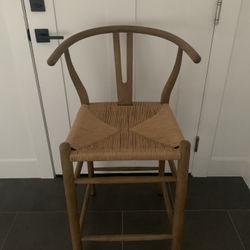 Wishbone Bar Stool 