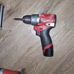 Milwaukee 1/2" Hammer Drill/Driver