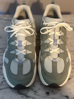Nike Tech Hera