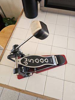 DW Kick Pedal