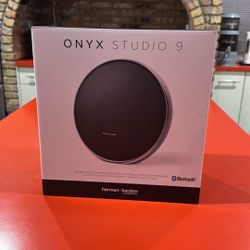Onyx  Studio 9 