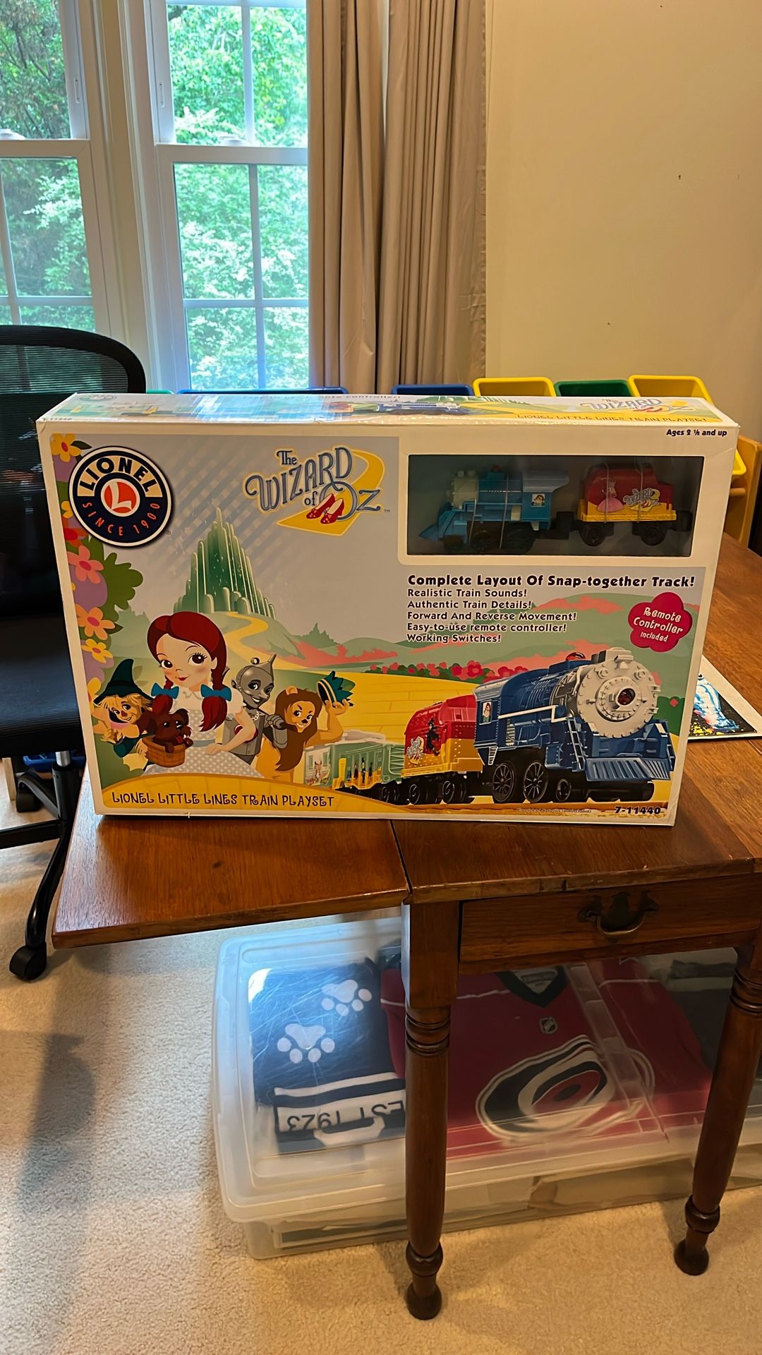 LIONEL WIZARD OF OZ COMPLETE TRAIN PLAY SET 7-11440
