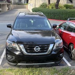 Vendo Nissan SL 2017 7 Puestos 