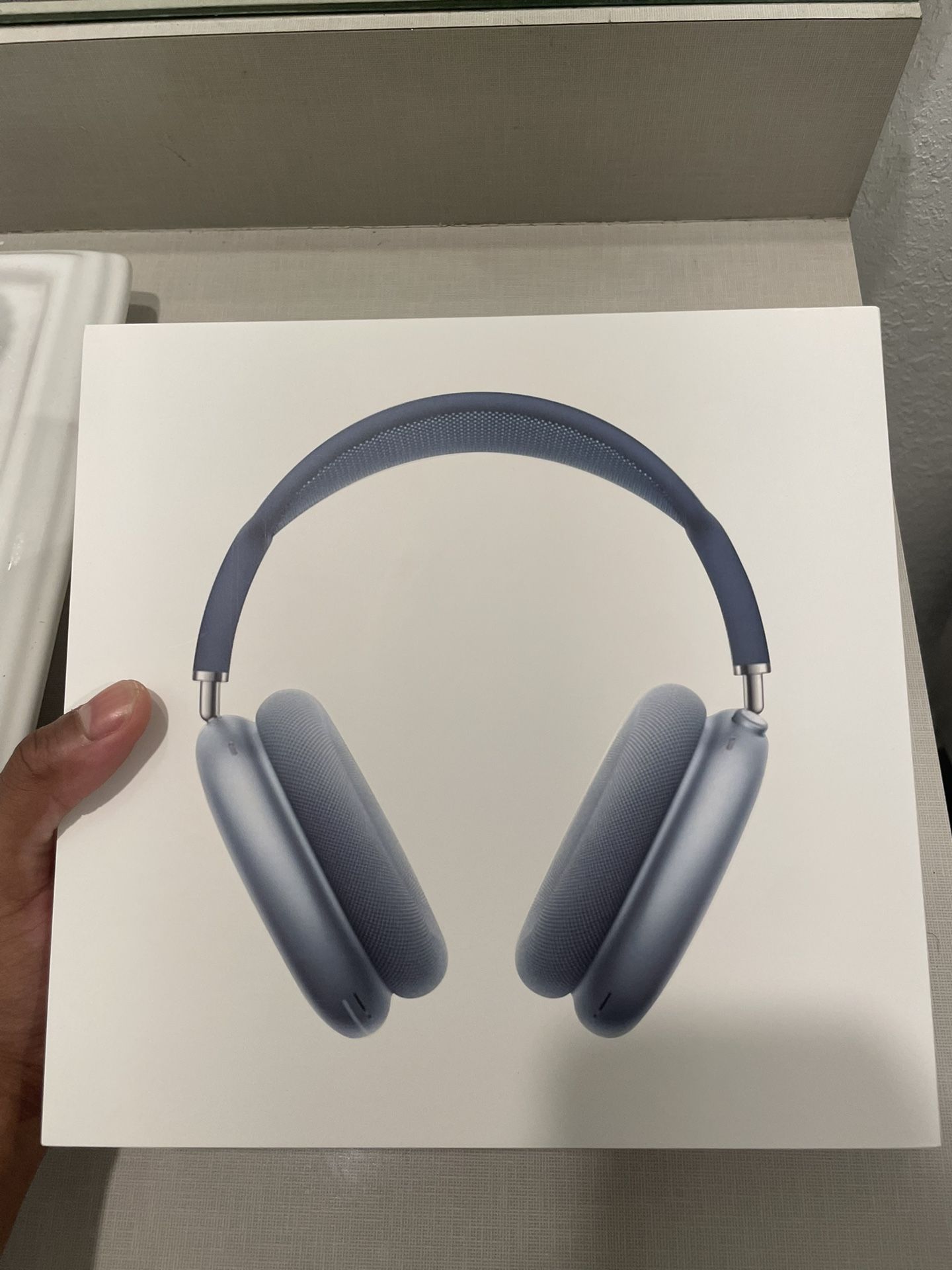 AirPods Max USB-C (blue)