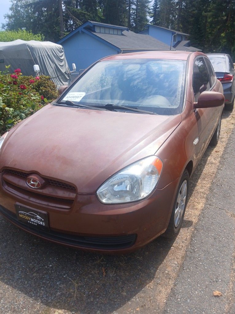 2010 Hyundai Accent