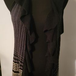 OneA Women's Open Cardigan with a sleeveless, ruffle, and multi-color striped design Size XL