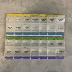 Extra Large Pill Dispensor