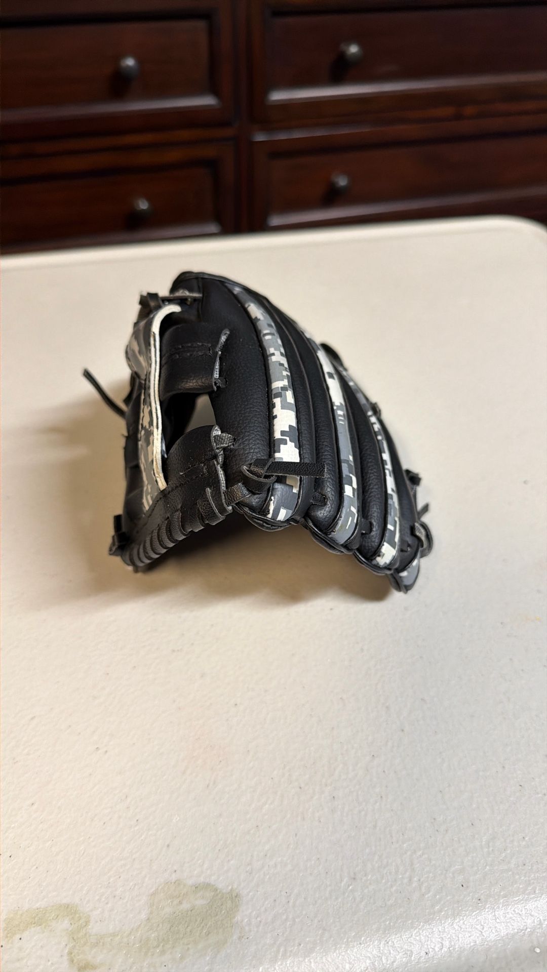 Tee Ball Glove