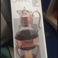 Plated Carafe new in box 🌈🦋