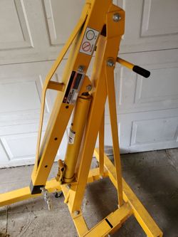 Yellow Hydraulic Engine Hoist Shop Crane