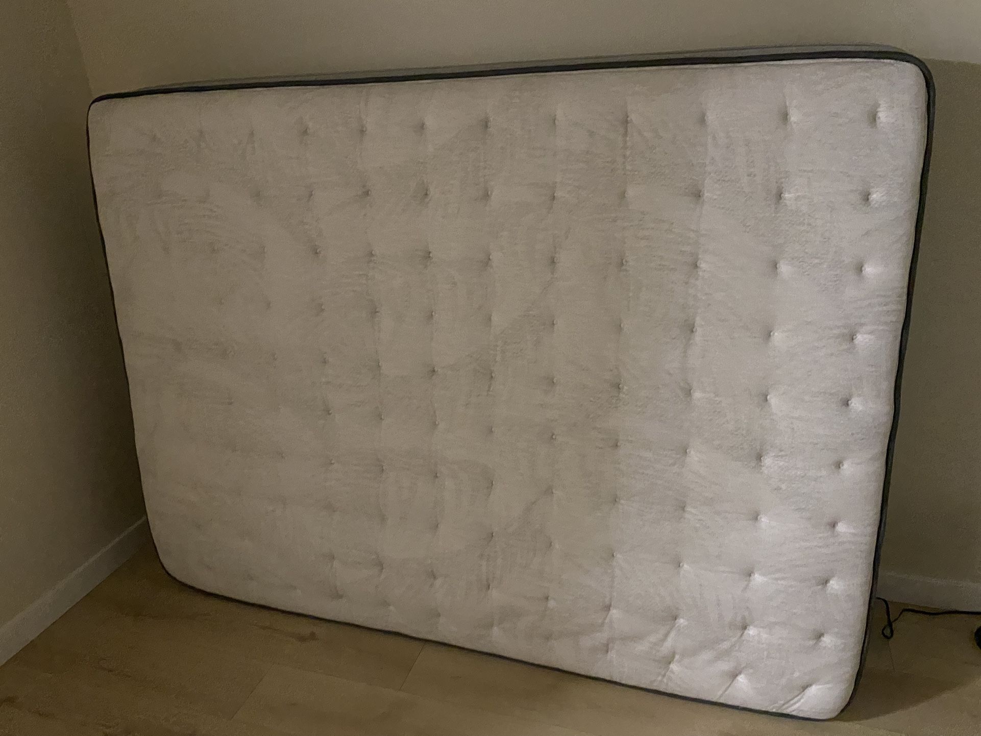 Sealy Queen Mattress.