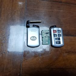 HYQ14ADR Toyota Sienna 6 Button Smart Remote Car Key