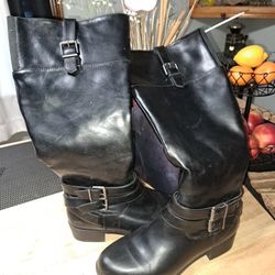 Solanz Grammercy Riding Boots Sz. 9 Worn Once Excellent Condition 