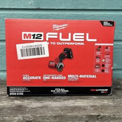 Milwaukee M12 FUEL 12V 3 in. Lithium-Ion Brushless Cordless Cut Off Saw Kit with One 4.0 Ah Battery Charger and Bag 