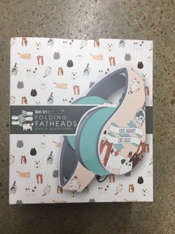 NWT folding fatheads headphone cat