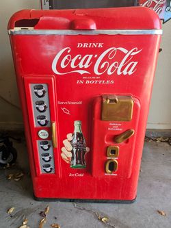 Coca cola plastic ice chest