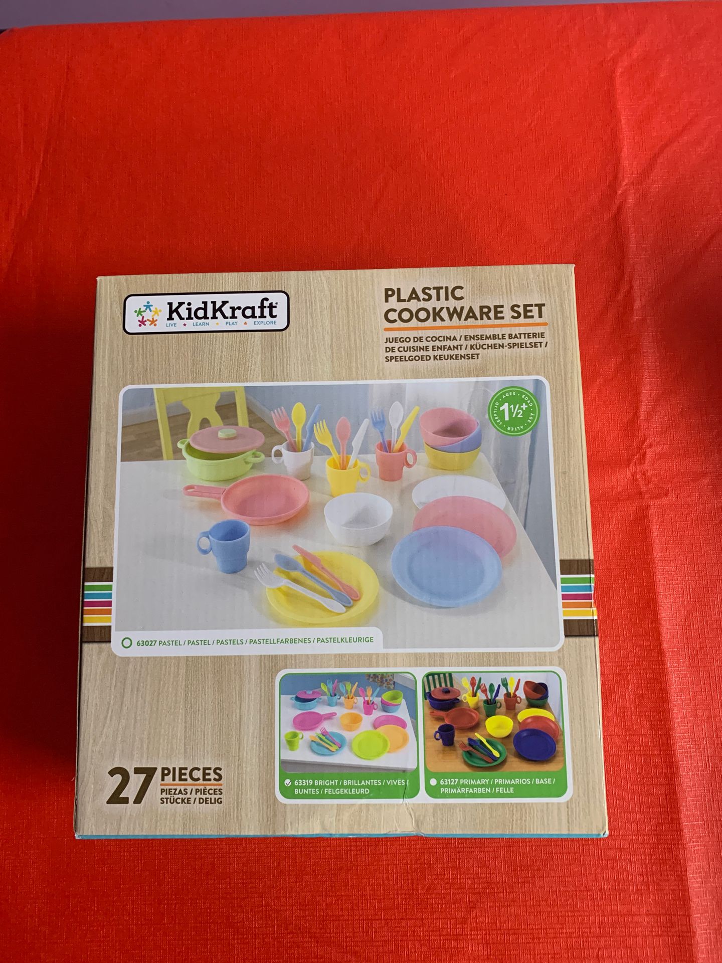 Brand new kid Kraft 27 pcs plastic cookware set