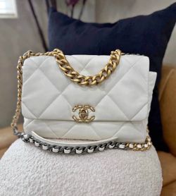 Chanel 19 Flap Bag White Lambskin
