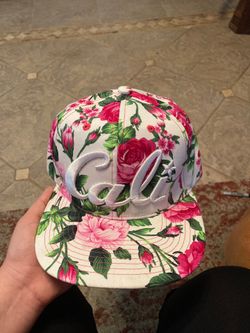New Cali girl never used hat $3