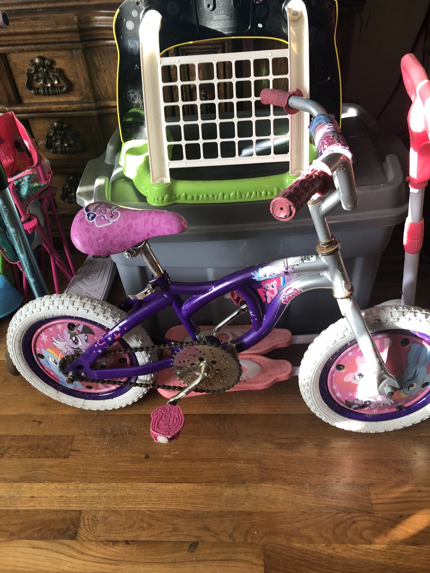 Little Girls Little Pony Bicycle