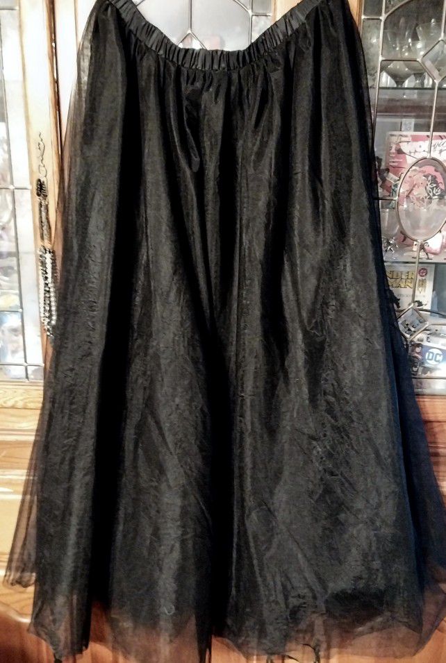 Adult Black Tulle Skirt.  Size 2X-3X