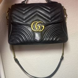 Gucci GG Marmont Top Handle Flap Bag Matelasse Leather Small Black