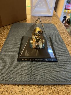 Vintage Collection Of Cleopatra 