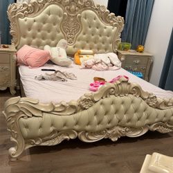 Europe wood luxury cal king bed frame with 2 nights stand