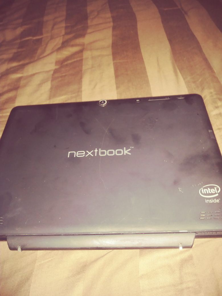 Nextbook Flexx 10 ~AS IS~30 bucks