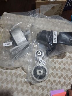 Complete set of 3 motor mount for 2006-2009 Fusion and mercury Milan 2.3L/ 3.0L ( 2 WD )