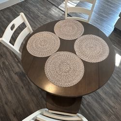Round Table, Four Chairs